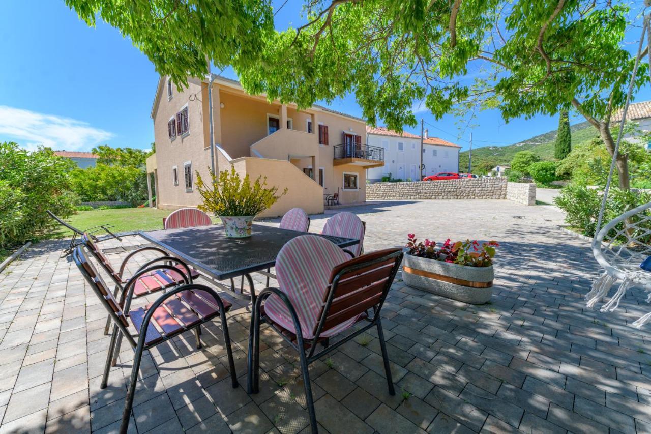 Apartment Marina Veskovic