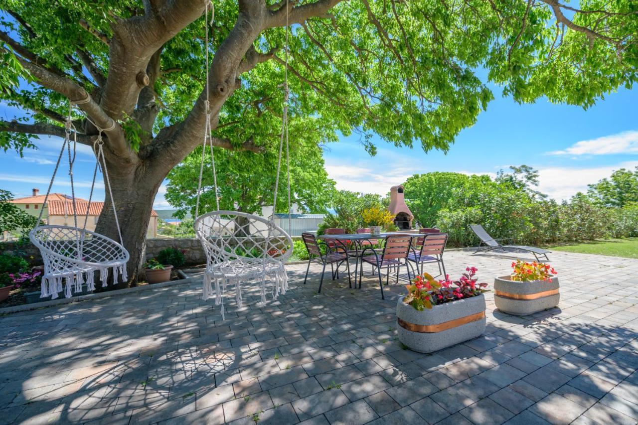 Apartment Marina Veskovic Nerezine